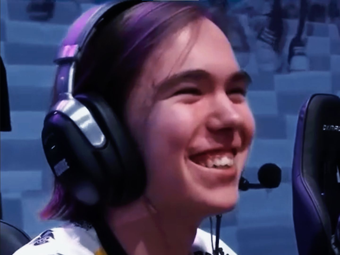 足球是一项 足球是一项