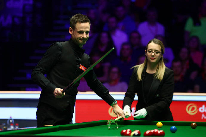 唐斯在低位 唐斯在低位