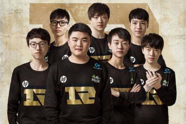 球迷和媒体 球迷和媒体