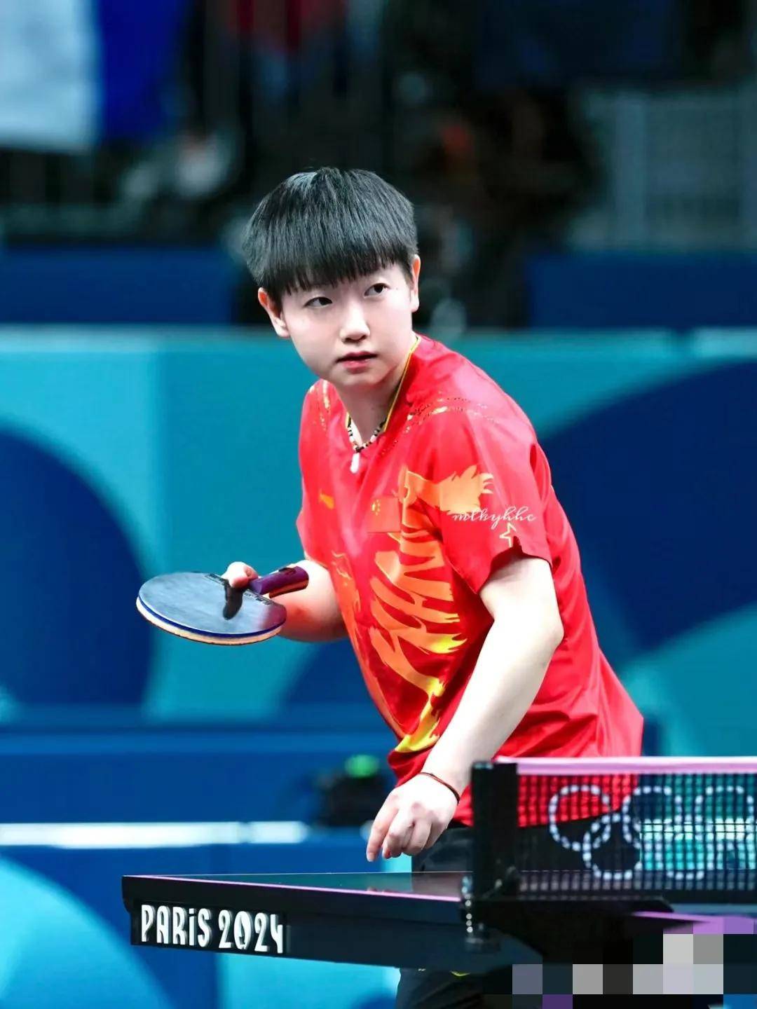 争顶或肘臂 争顶或肘臂